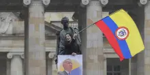 Colombia, liberato l'ex presidente Álvaro Uribe