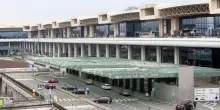 Dà in escandescenze e appicca incendio a Malpensa, bloccato