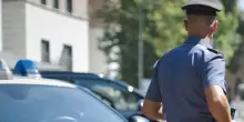 Accoltella ex nel Varesotto, arrestato per tentato femminicidio