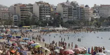 Spagna: focolaio salmonella in hotel, colpite oltre 100 persone