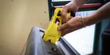 Fermato col taser, muore in ospedale