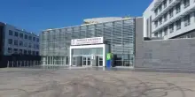 Partorisce il giorno dell'esame da insegnante sostegno, prof in ospedale
