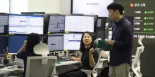 Borsa: l'Asia in rialzo ritocca i massimi storici