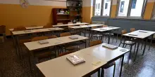 Scuola, tutti in classe: si torna tra i banchi con le novità