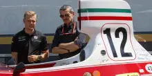 Ferrari livrea per Monza, piloti indossano il blu per Lauda '75