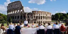 Meloni in diretta a Domenica In per la cucina italiana, scoppia il caso