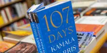Kamala Harris vola in libreria, il memoir è bestseller