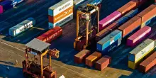 El Salvador, export sale del 6,5% nei primi 8 mesi del 2025