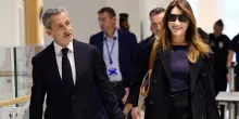 Sarkozy colpevole di associazione a delinquere, condannato a 5 anni. Andrà in carcere
