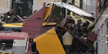Tragedia a Lisbona, le immagini dell'elevatore crollato nel centro della città