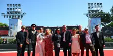 Teatro e musica, la mostra guarda oltre il cinema