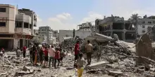 A Gaza 21 morti, raid sulle tende e una scuola-rifugio. 'Attacco imminente alla torre Al-Ruya'