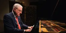 Spinacorona, a Napoli 20 concerti in 100 ore nei siti d'arte