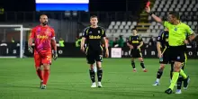 COMO. Reina come Zidane: chiude la sua carriera con un rosso. E il suo futuro potrebbe essere ancora nel mondo del calcio