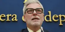 Il meloniano Mollicone riparte con la solfa dell'egemonia culturale di sinistra. E attacca Geppy Cucciari e Elio Germano