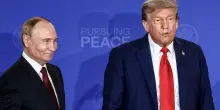 La sanzione a doppio taglio che Trump minaccia ma non usa contro Putin. Per ora