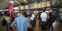 Oggi lo sciopero dei treni. Gli orari, le corse garantite e come chiedere il rimborso