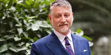 Il ministro Giuli: “Cacciari, suprematista è la sinistra. Il tribalismo gauchista ha fatto danni”