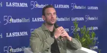 Salone del libro 2025, Joel Dicker: "Il mio libro sulla libertà dedicato ai bambini"