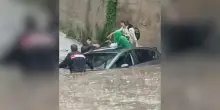 Resta intrappolata con l'auto nel sottopasso allagato: salvata una donna nel Palermitano