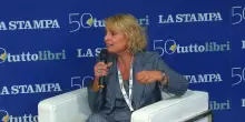 Salone del libro 2025, Anronella Viola: "Ci vuole l'Unione Europea delle Cure"