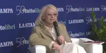 Melania Petriello: ""In Italia manca una legge per tutelare quei figli che cercano lo loro origini"
