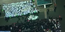 Insediamento Papa Leone XIV, la messa ripresa dagli elicotteri della polizia