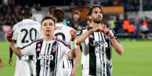 La Juve vince 2-3 a Venezia e si qualifica per la Champions. Decisivo il rigore di Locatelli