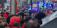 Liverpool: auto investe pedoni alla parata per la vittoria del campionato di calcio