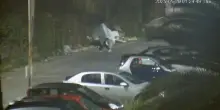 Palermo, si traveste da fantasma per gettare i rifiuti in strada a Monreale: filmato e multato