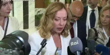 Meloni: "Contenta della visita di Macron. Italia e Francia paesi amici, sul caso si è montata panna"