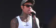 Congresso dei giovani di Forza Italia, Fedez tra gli ospiti fa discutere
