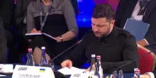 Zelensky: "Mosca ha lanciato l'offensiva estiva. Operazione Spiderweb per spingerla a trattare"