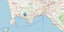 Nuovo sciame sismico ai Campi Flegrei: all’alba scossa di magnitudo 3.2 avvertita anche a Napoli