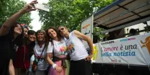 Il carro de La Stampa al Pride 2025