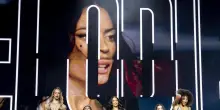 Elodie a San Siro, lo show è un pride. Sul palco anche Nannini, Lauro e Gaia