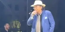 Stecca di Al Bano in Sardegna: una fan si sente male e lui le consiglia “una cura dimagrante”