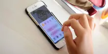Scuola, Valditara: stop ai cellulari alle Superiori anche a fini didattici