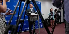 New York, arrestato il candidato sindaco Brad Lander: stava aiutando un migrante