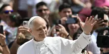 Una legge sul fine vita, c’è il via libera del Vaticano. Meloni: “Ogni esistenza è sacra”