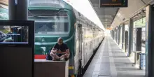 C’è lo sciopero: giornata difficile per treni, bus, metro e aerei tra cancellazioni e ritardi