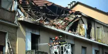 "Un boato e un rumore di detriti": costretti alla fuga i residenti vicini all'alloggio esploso