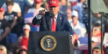 Dazi, Trump: “Entro lunedì manderò 12 lettere”. E minaccia tariffe del 70% per alcuni Paesi