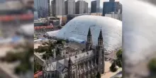 Cina: un "cupola" gonfiabile sul cantiere protegge il quartiere da polvere e rumore