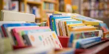 Prezzi dei libri di testo in aumento. Rete studenti e sindacati: “La scuola deve essere per tutti”