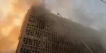 Incendio alla sede Telecom Egypt al Cairo: black out delle telecomunicazioni per ore, Borsa chiusa