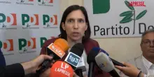 Dazi, Schlein: "Meloni arrendevole, sostenga negoziato Ue e valuti contromisure"