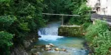 Recoaro Terme, un pulmino con ragazzi disabili precipita nel torrente Agno. 7 feriti, uno è grave