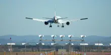 Fiumicino, operaio muore cadendo dal tetto di un’officina aeronautica