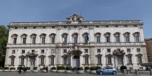 La Consulta: illegittimo il tetto agli stipendi a 240 mila euro nella pubblica amministrazione